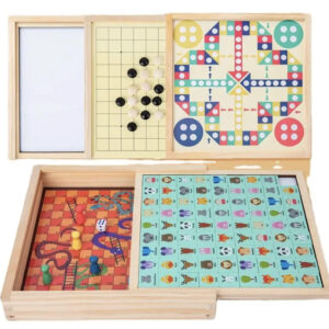 Coffret jeux de société composé de 4 jeux.